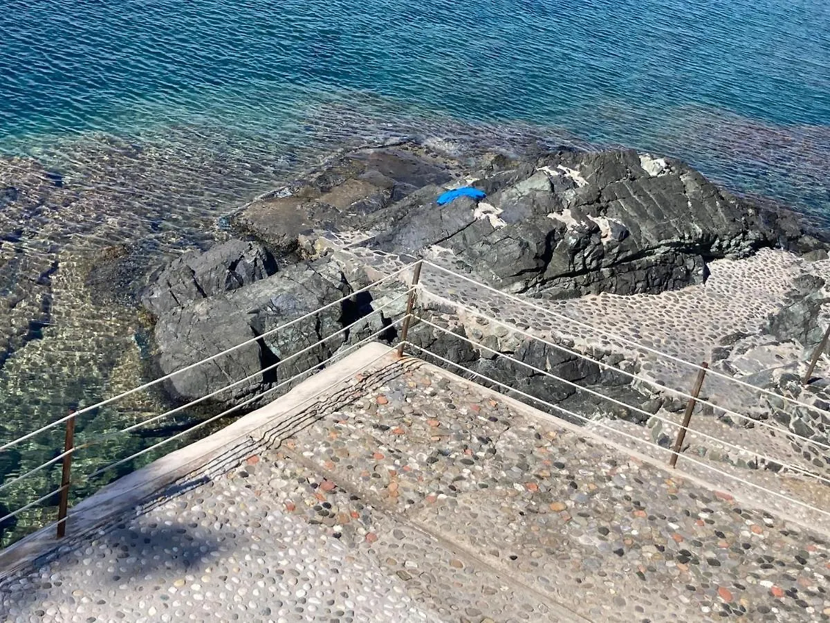 Oasi Verde Con Terrazza Sul Mare E Con Piscina Apartment Castiglioncello